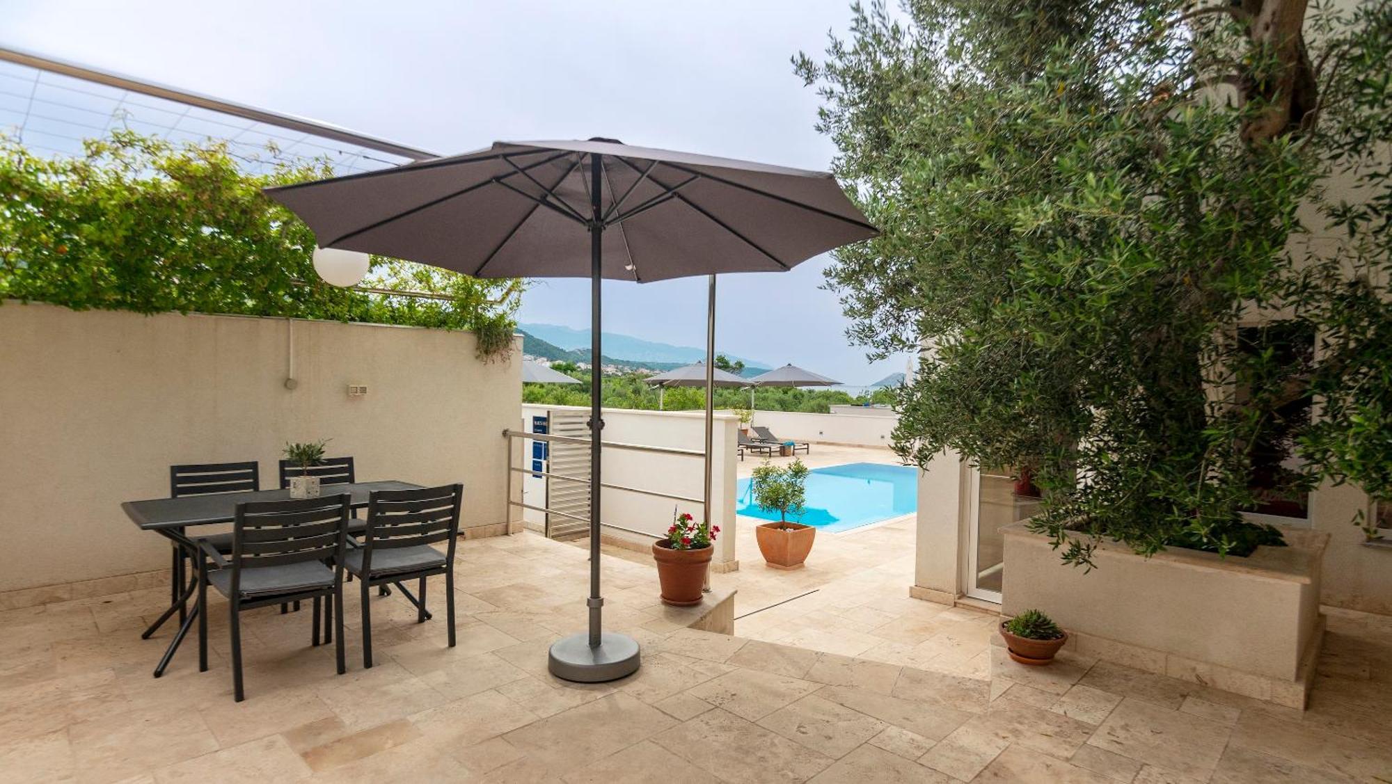 Haus Helga Apartment Rab Town Bagian luar foto