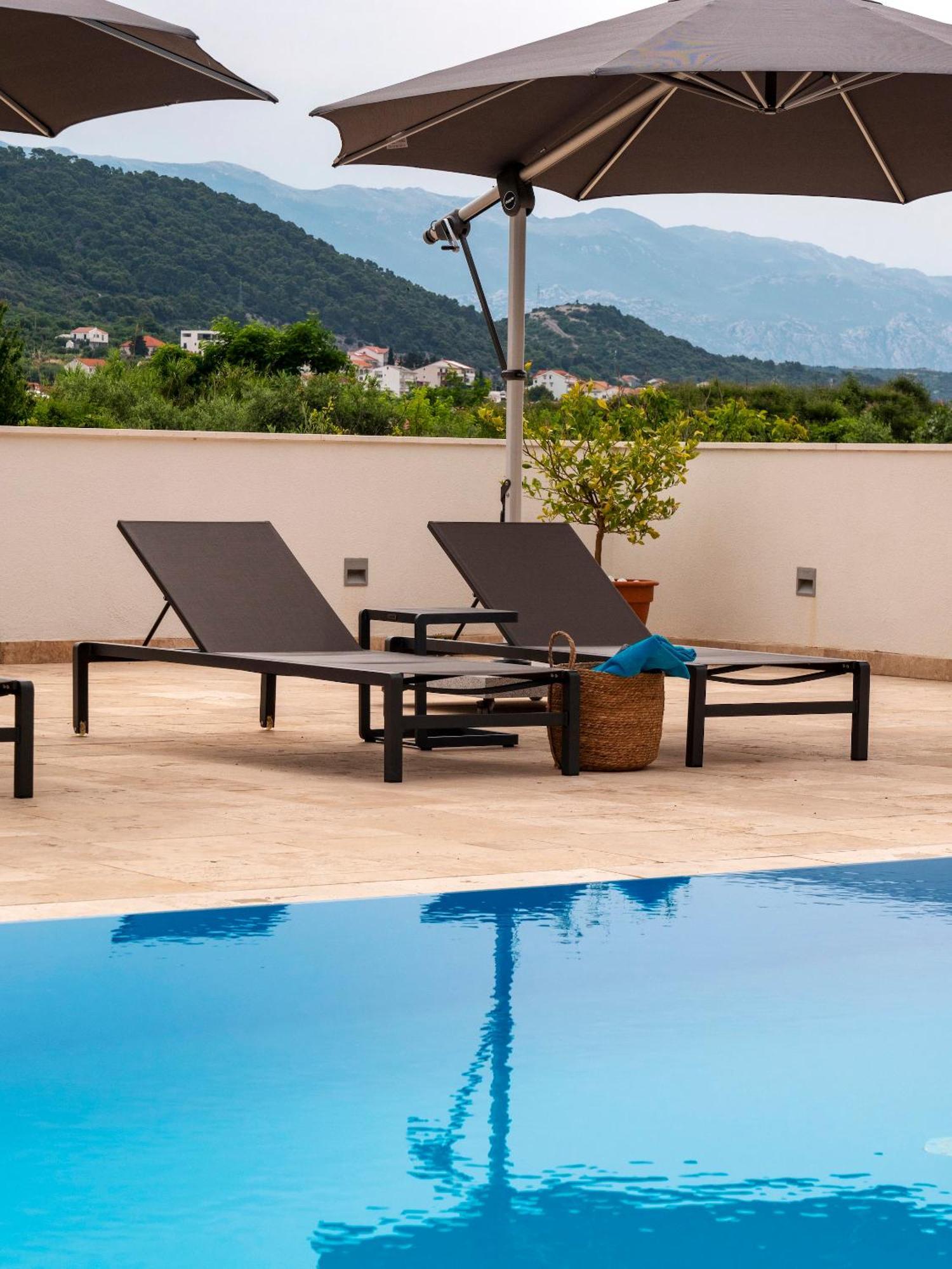 Haus Helga Apartment Rab Town Bagian luar foto