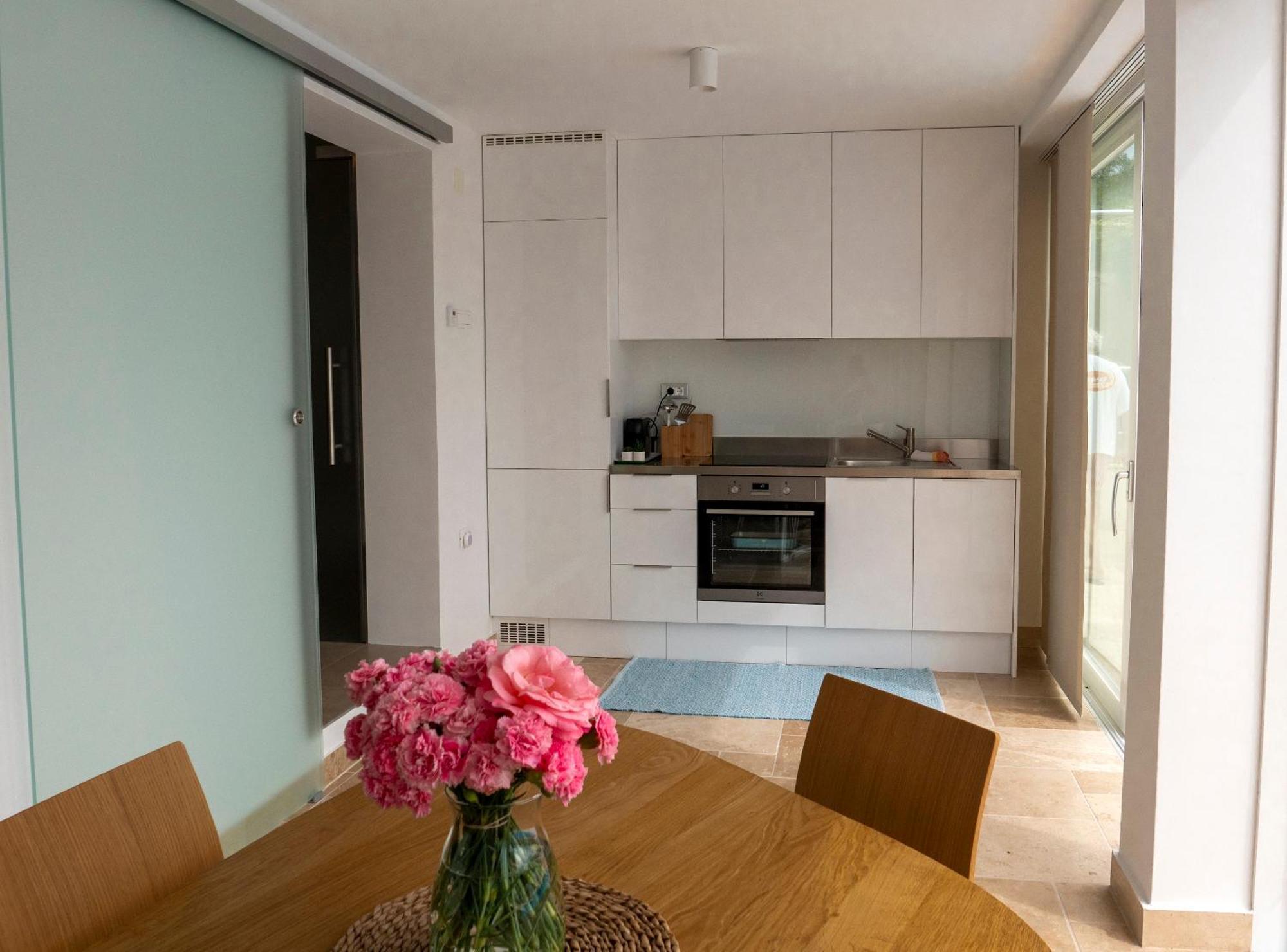 Haus Helga Apartment Rab Town Bagian luar foto